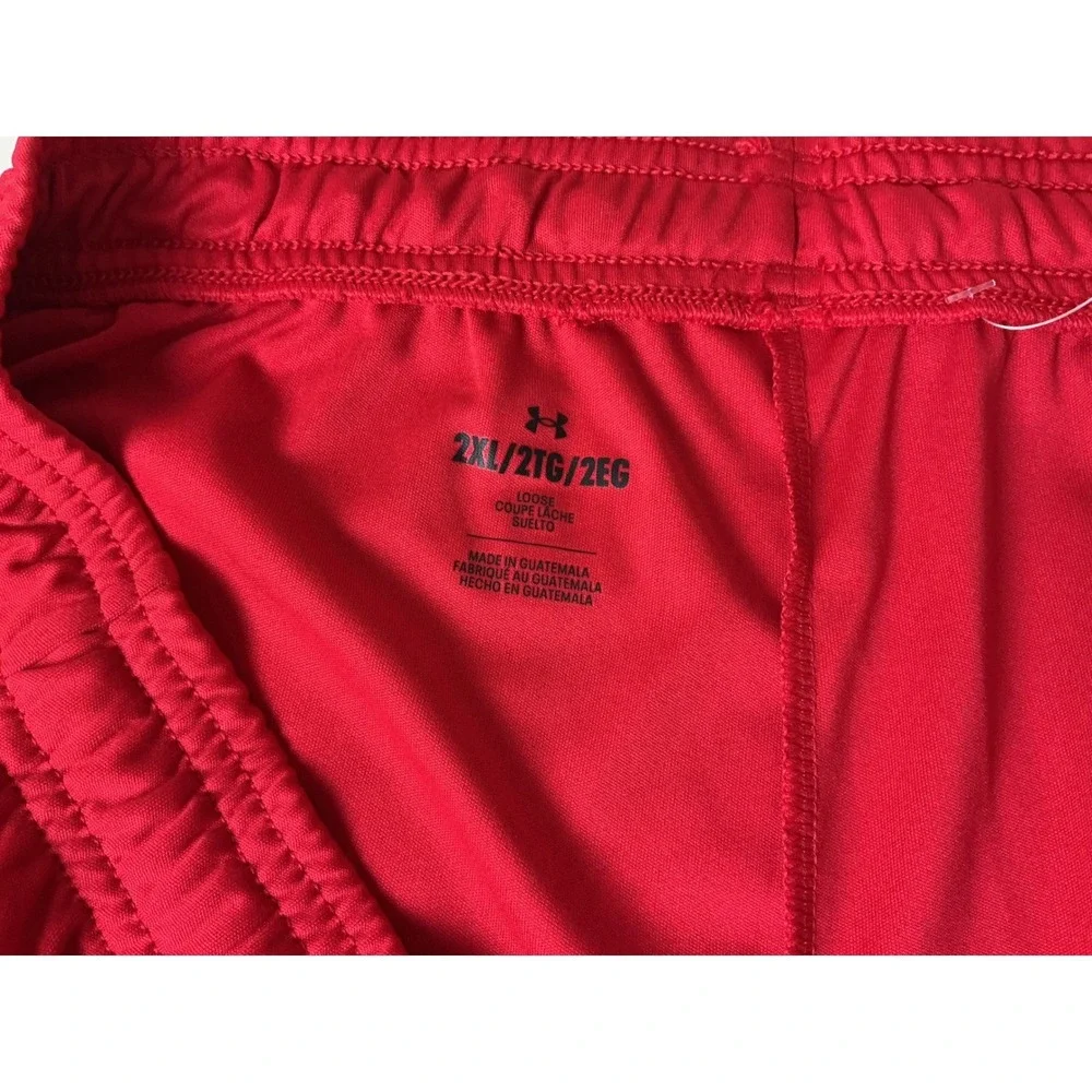 Under Armour Men's Red Athletic Shorts‎ 2XL Polyester Elastic Waist